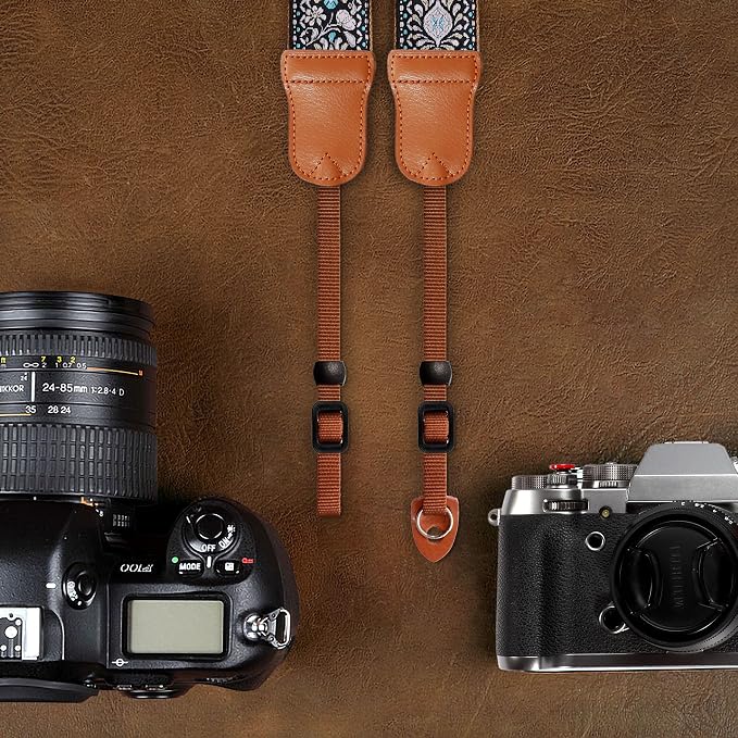 Padwa Lifestyle Pink Floral Vintage Embroidered Camera Strap