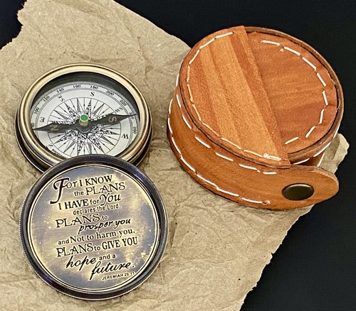 Jeremiah 29:11 Engraved Brass Compass with Leather Case – “for I Know the Plans I Have for You” Christian Graduation, Baptism & Confirmation Gift for Boys and Teen
