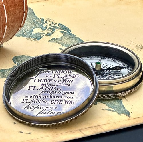 Jeremiah 29:11 Engraved Brass Compass with Leather Case – “for I Know the Plans I Have for You” Christian Graduation, Baptism & Confirmation Gift for Boys and Teen