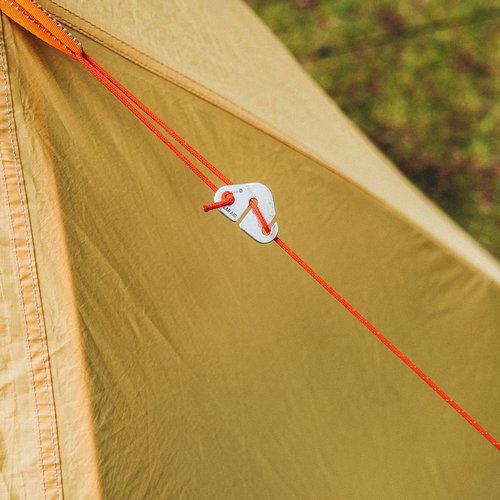 GEAR AID 175 Paracord, Lightweight Visible Guyline for Securing Tarps and Tents, or use as a Clotheslines for Camping, Hiking and Traveling, 100 ft, Orange Reflective