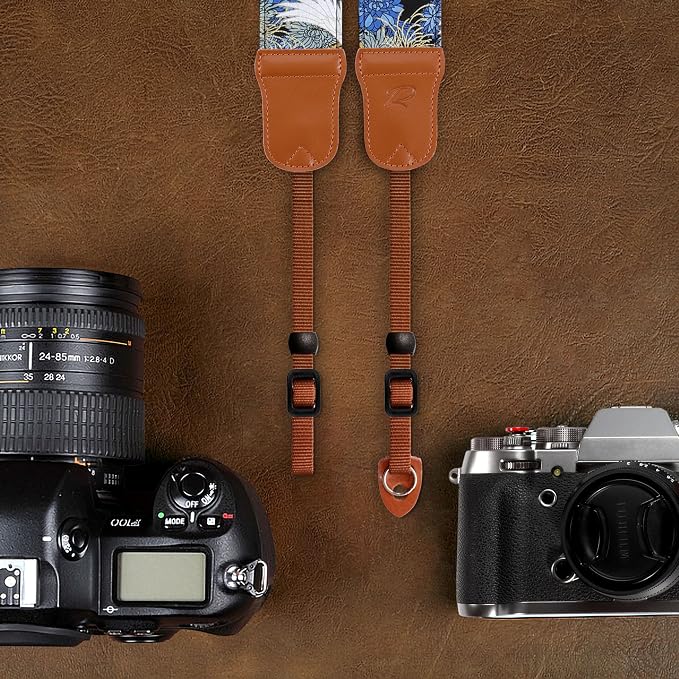 Padwa Lifestyle Brown Crane Camera Strap