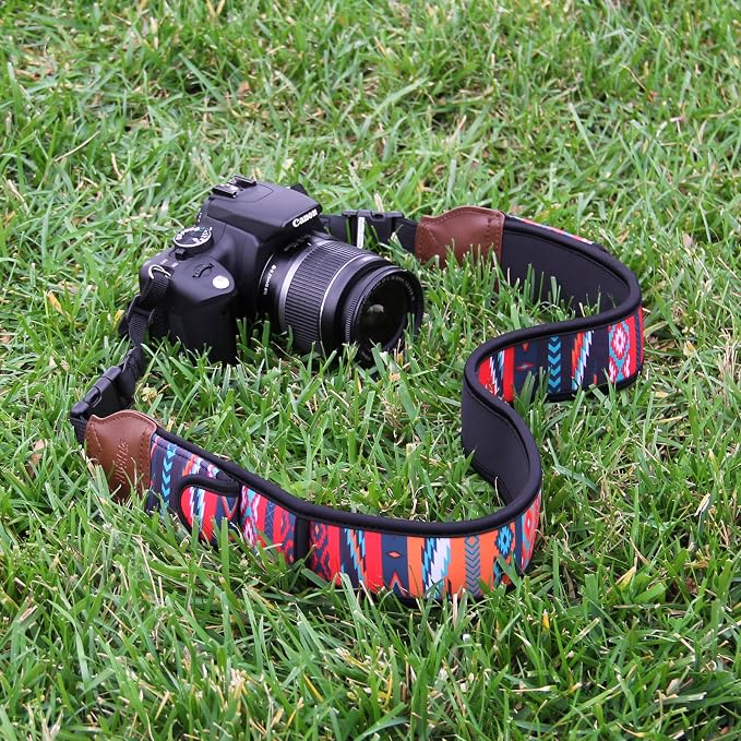 USA Gear TrueSHOT Camera Strap Neoprene Camera Straps