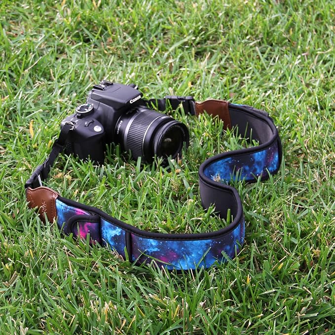 USA Gear TrueSHOT Camera Strap Neoprene Camera Straps